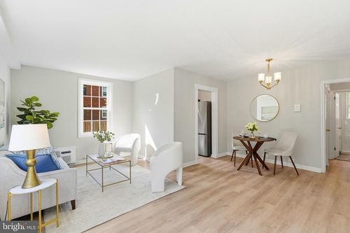 220-1-220 N Thomas St, ARLINGTON, VA, 22203-3621 | Card Image