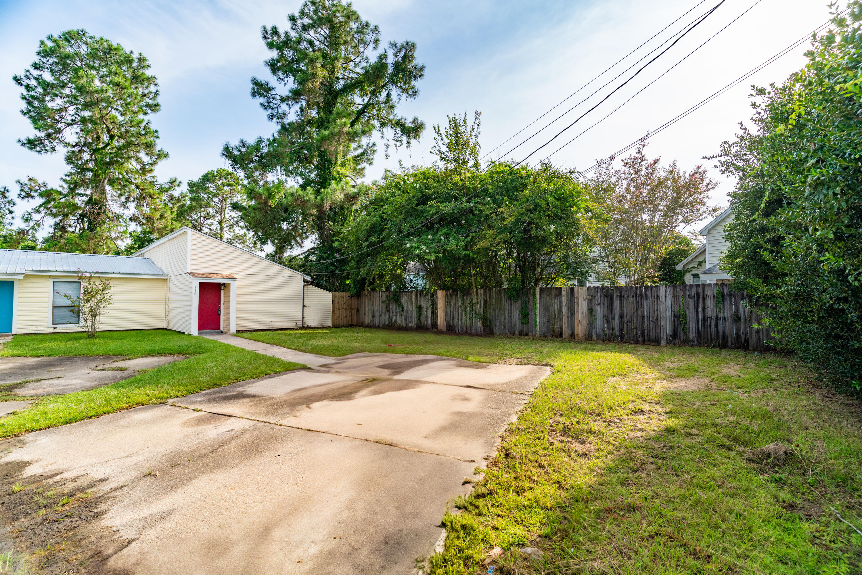 Carnathan Ct, Fort Walton Beach, FL 32547