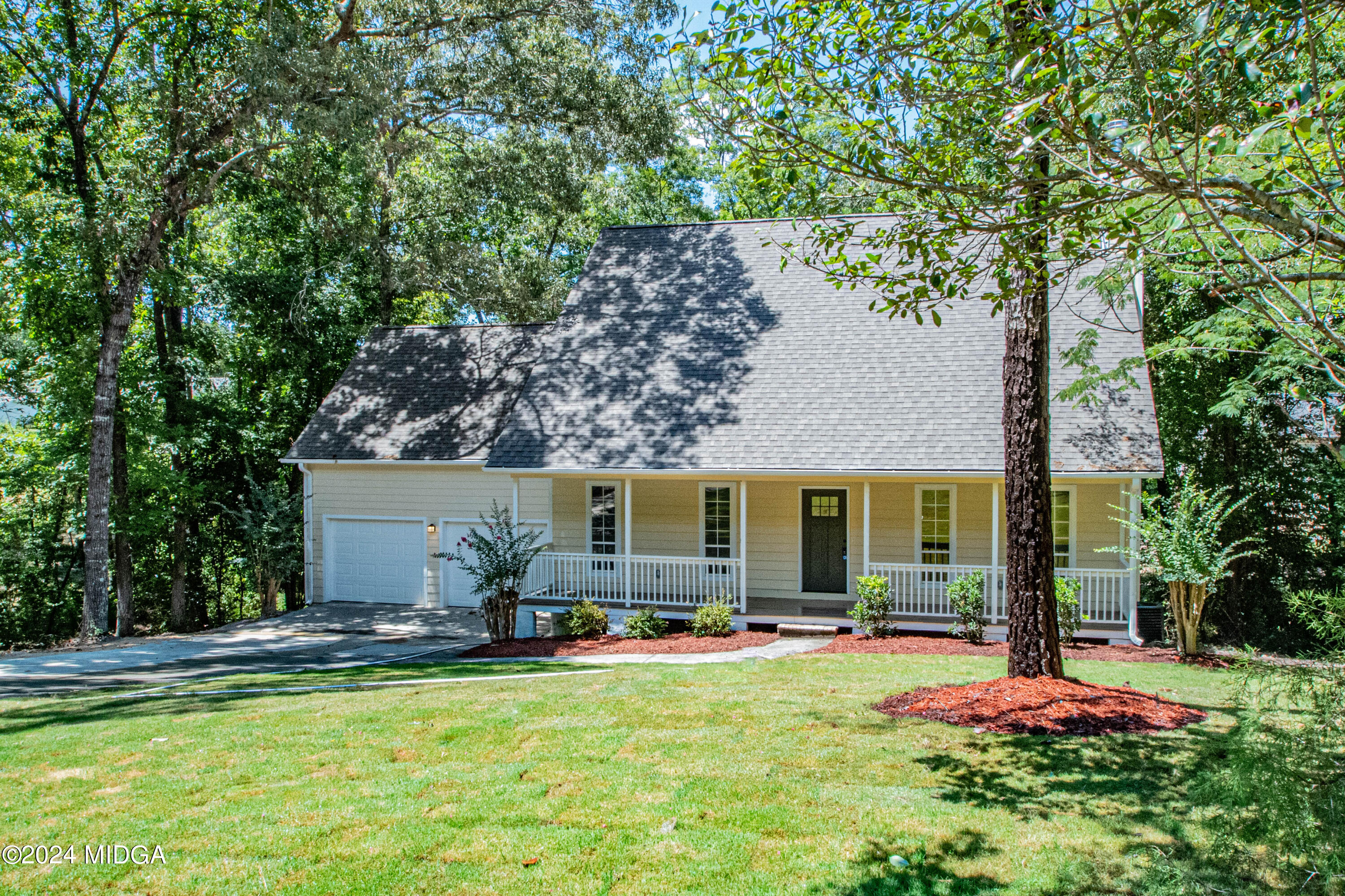Wellston Cir, Warner Robins, GA 31093