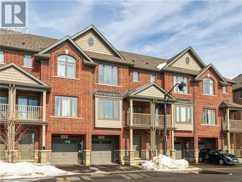6-19 Picardy Dr, Stoney Creek, ON, L8J0M7 | Card Image