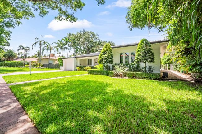 1015 Catalonia Ave, House other with 3 bedrooms, 3 bathrooms and null parking in Coral Gables FL | Image 54