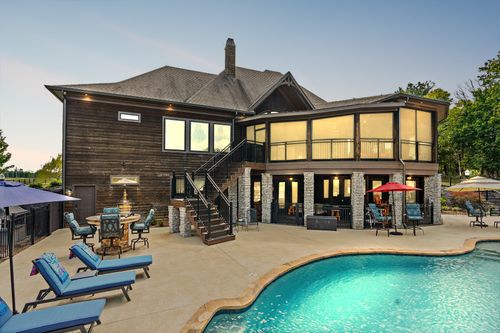 6704 Highway 52 W, Lafayette, TN, 37083-3289 | Card Image