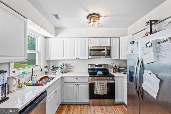 10420 Forest Hill Ct, House other with 3 bedrooms, 2 bathrooms and null parking in FREDERICKSBURG VA | Image 6