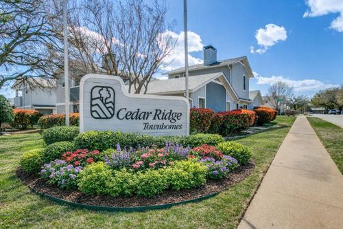 623 Ridgeline Dr, Hurst, TX, 76053-4747 | Card Image