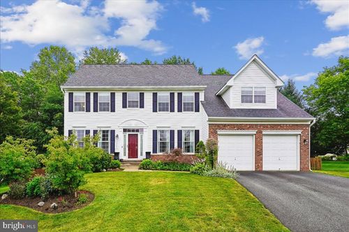 15361 Warm Springs Ln, MANASSAS, VA, 20112-2001 | Card Image