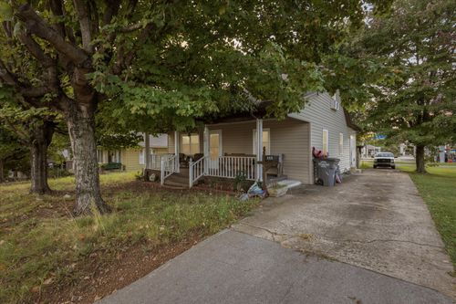 722 Fairview Ave, Kingsport, TN, 37660-3536 | Card Image