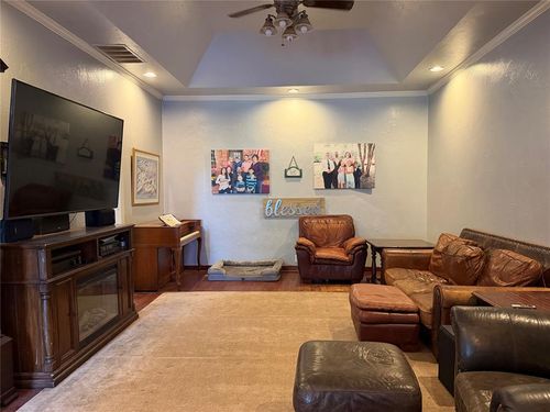 14817 Brasswood Blvd, Edmond, OK, 73013-1539 | Card Image