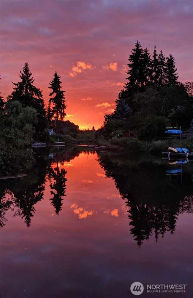 11112 E Riverside Dr, House other with 3 bedrooms, 3 bathrooms and 2 parking in Bothell WA | Image 31
