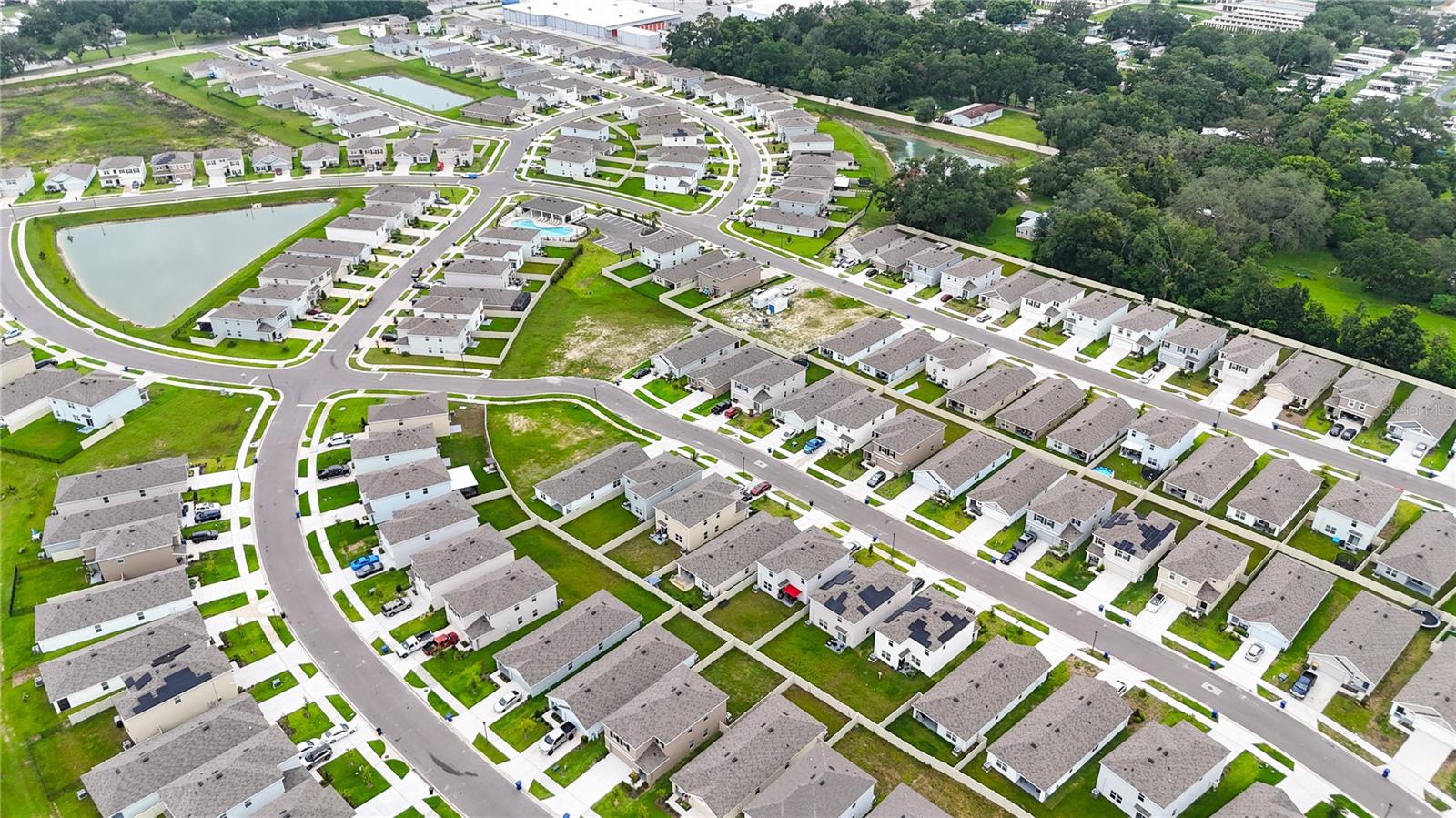 Residential Lease in ZEPHYRHILLS 2