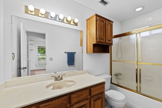 208 N Rustic Trl, House other with 3 bedrooms, 2 bathrooms and null parking in Wylie TX | Image 25