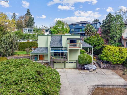 2308 Ne 46th St, Vancouver, WA, 98663-2062 | Card Image