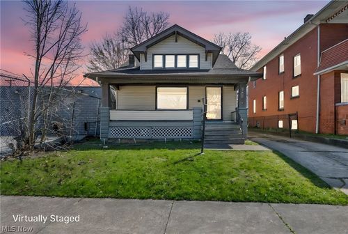 3513 E 110th St, Cleveland, OH, 44105-1825 | Card Image