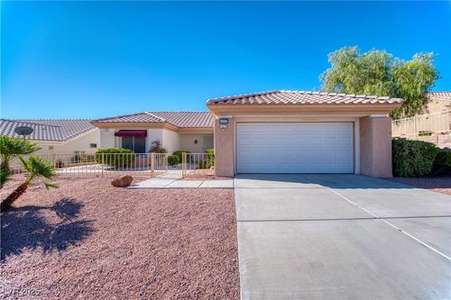 11017 Clear Meadows Dr, Las Vegas, NV, 89134-7236 | Card Image