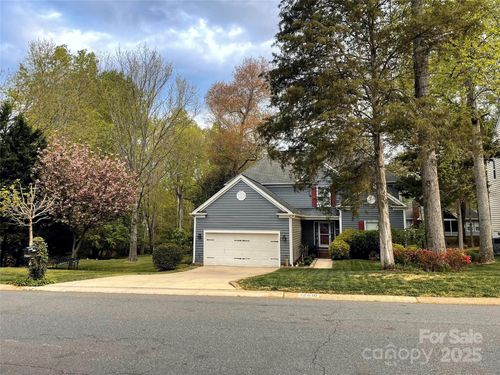 12610 Angel Oak Dr, Huntersville, NC, 28078-7851 | Card Image