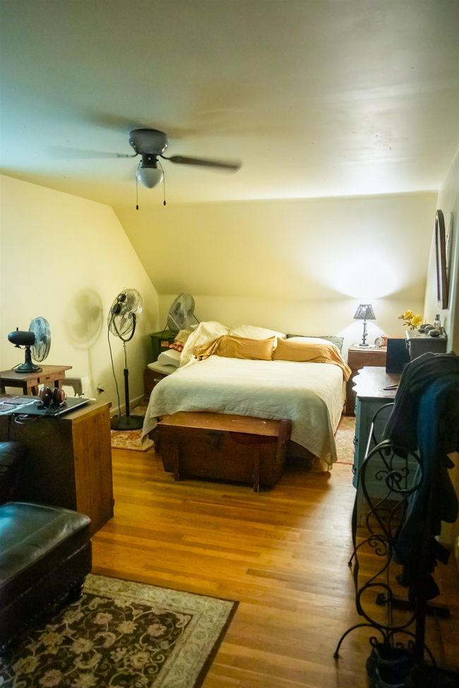 29 River St, House other with 3 bedrooms, 2 bathrooms and null parking in Charlestown NH | Image 15