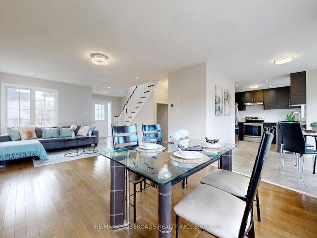 1311 Weller Cross, House other with 3 bedrooms, 2 bathrooms and 1 parking in Milton ON | Image 12
