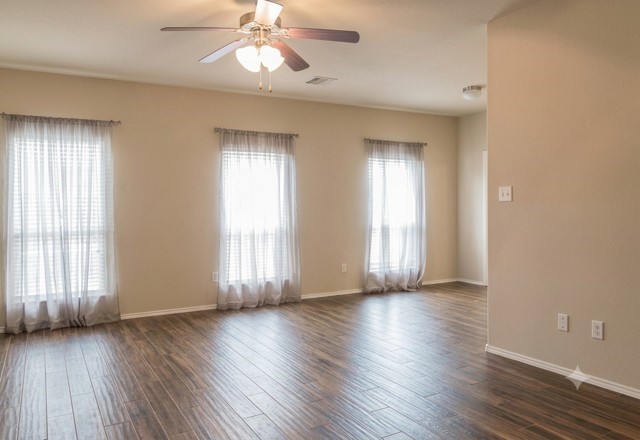 Residential Lease in Lavon 2