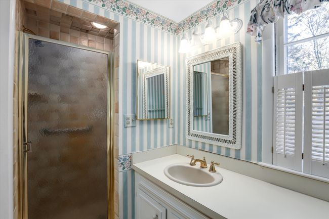 En Suite Full Bathroom | Image 15