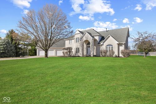 5702 W 100 N, Greenfield, IN, 46140-8566 | Card Image