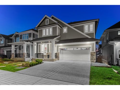 20545 77a Avenue, Langley, BC, V2Y1X3 | Card Image