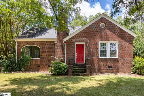 560 Athens St, Hartwell, GA, 30643-1860 | Card Image