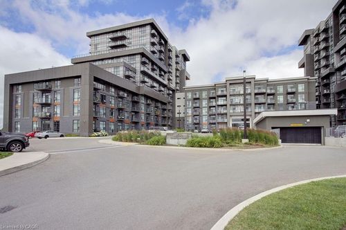 110-450 Dundas St E, Waterdown, ON, L8B1Z2 | Card Image