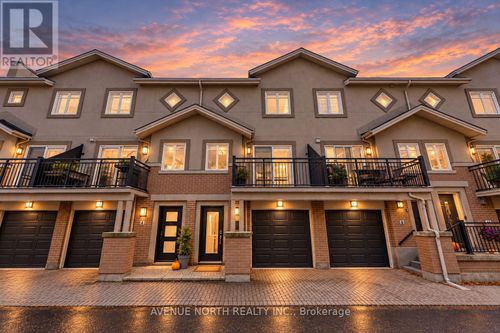 6 Panorama Pvt, Ottawa, ON, K1Y4X1 | Card Image