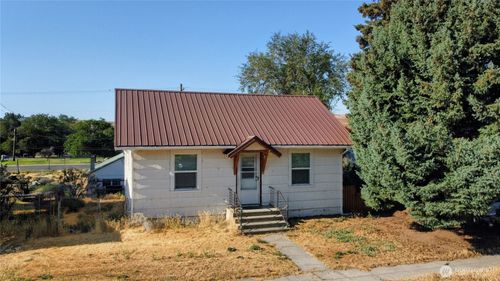 112 S Foulkes Rd, Lind, WA, 99341 | Card Image