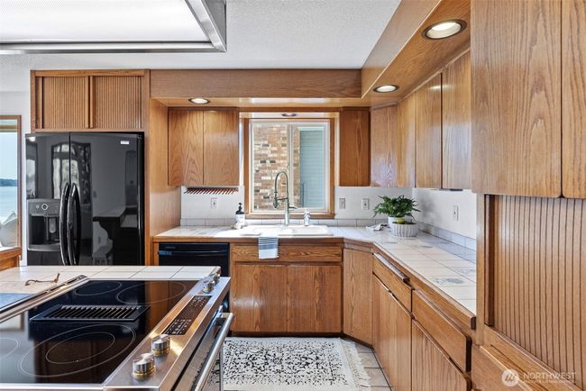 6819 Cliff Ave Sw, House other with 2 bedrooms, 4 bathrooms and 7 parking in Longbranch WA | Image 16