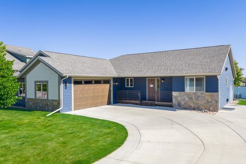 4320 Donegal Way, Rapid City, SD, 57702-4602 | Card Image