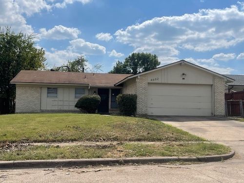 4602 Danville Dr, Garland, TX, 75042-4528 | Card Image