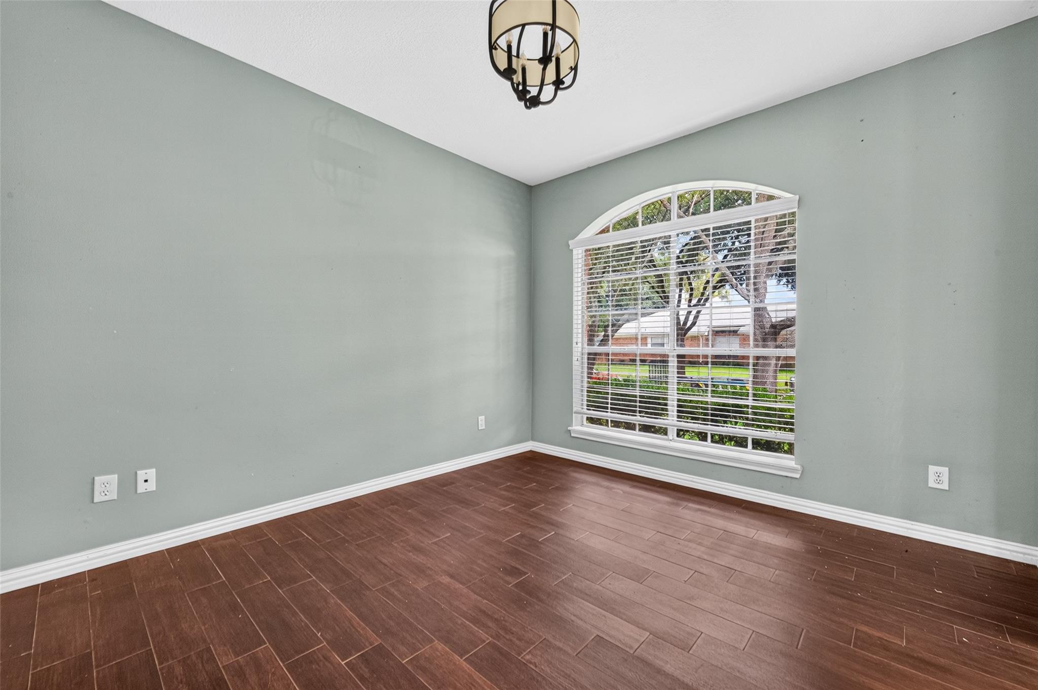 Residential Lease in Sugar Land 3