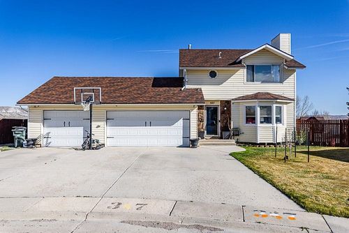527 Stratton Cir, Rock Springs, WY, 82901-4544 | Card Image