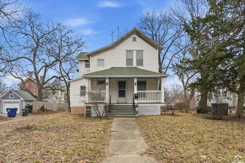 614 Alabama St, Lawrence, KS, 66044-2316 | Card Image