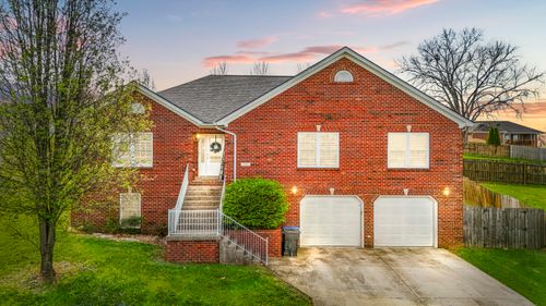 130 Cedar Rdg, Frankfort, KY, 40601-1494 | Card Image