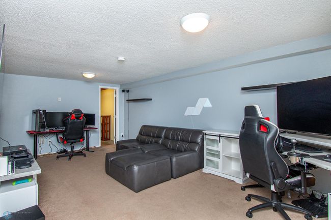 Basement Family Room | Image 38