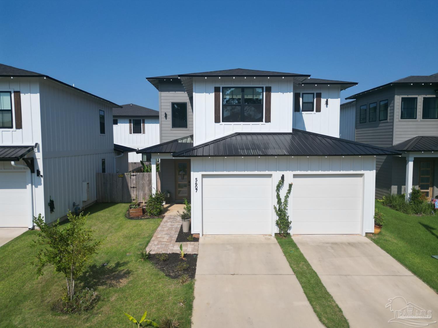 Pelican Pl, Pensacola, FL 32507