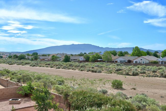 544 Peaceful Meadows Drive Ne, House other with 3 bedrooms, 2 bathrooms and null parking in Rio Rancho NM | Image 16