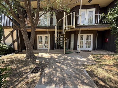 27-501 W Scharbauer Dr, Midland, TX, 79705-8835 | Card Image