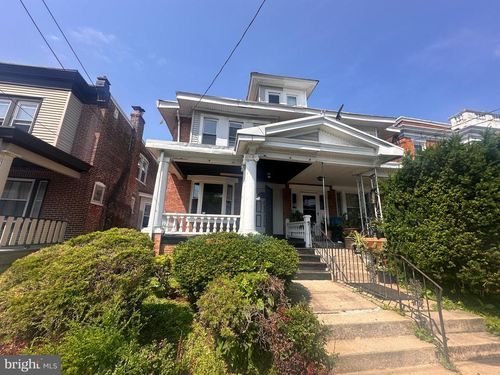 2008 Madison St, CHESTER, PA, 19013-5426 | Card Image