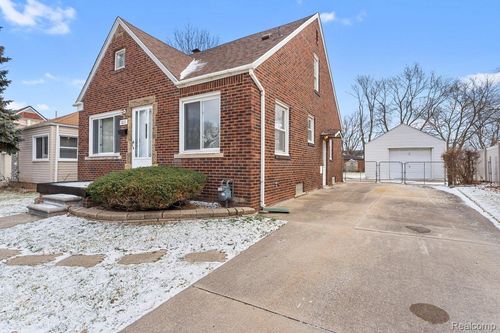 1011 Lafayette Blvd, Lincoln Park, MI, 48146-1528 | Card Image