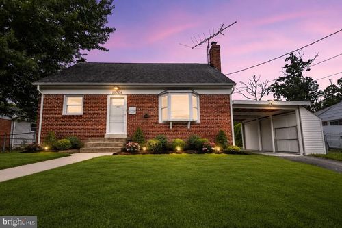 13706 Botts Ave, Woodbridge, VA, 22191-1902 | Card Image