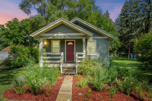 532 Chicago Ave, Kalamazoo, MI, 49048-2022 | Card Image