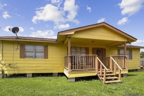 859 E Mc Adoo St, Destrehan, LA, 70047-4244 | Card Image