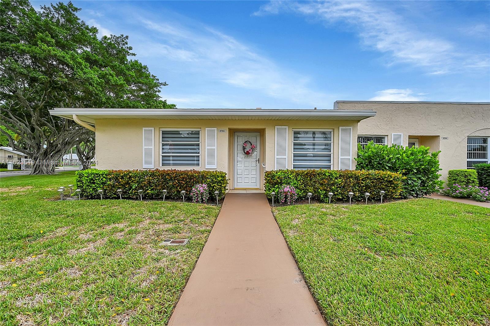 Bella Vista Dr, Boca Raton, FL 33433