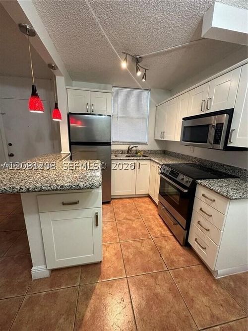 112-1801 S Treasure Dr, North Bay Village, FL, 33141-4319 | Card Image