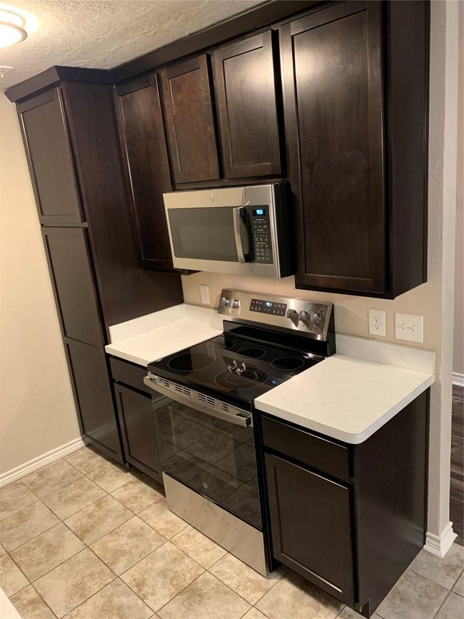 Brand new stainless stove | Image 4