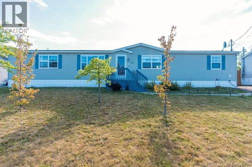 16 Restigouche Dr, Dieppe, NB, E1A7N1 | Card Image