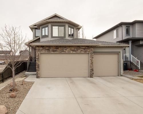 327 Mildred Dobbs Blvd N, Lethbridge, AB, T1H6G7 | Card Image