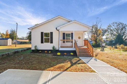 159 Hallman St, Cherryville, NC, 28021-8336 | Card Image